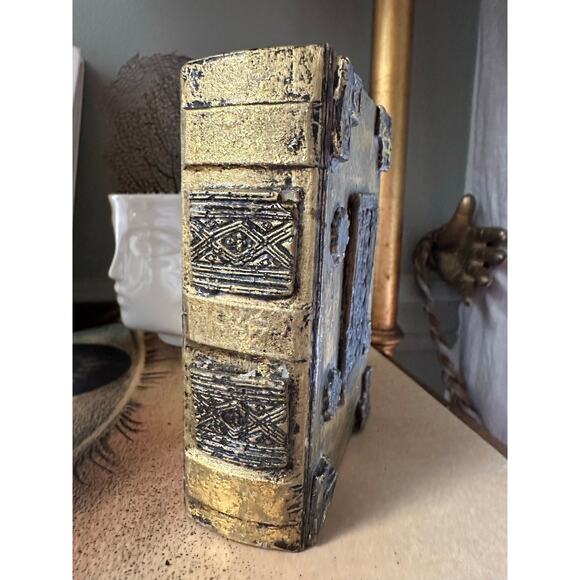 Vintage Gold Gilt Book-Shaped Trinket Box paper mache miniature ornate 4.5x3” - Picture 15 of 16